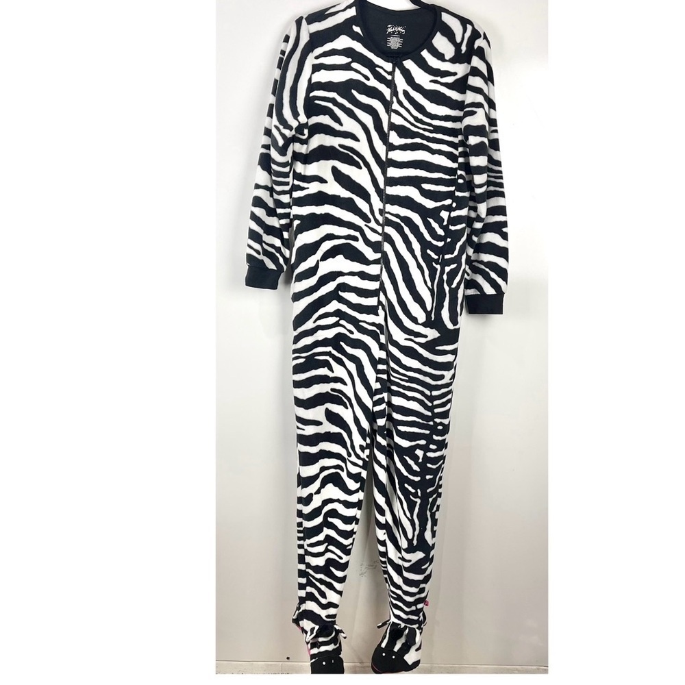 Nick & Nora Sleepwear Zebra Onesie Pajamas Zipup Pockets Size Medium Black White
